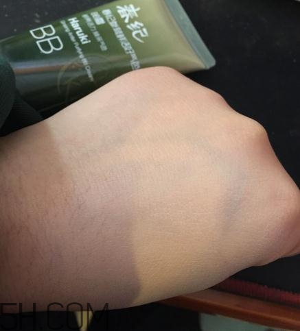 春紀(jì)bb霜好用嗎？春紀(jì)bb霜評(píng)測(cè)