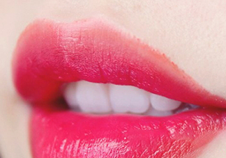 玫紅色口紅是什么顏色？玫紅色口紅怎么調(diào)色