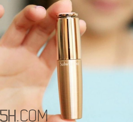 雪花秀唇膏好用嗎？適合口紅打底的潤唇膏
