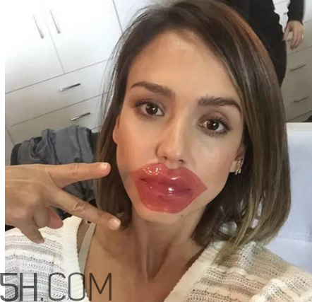 經(jīng)常用唇膜對(duì)唇好嗎？唇膜為什么不能當(dāng)唇膏用？