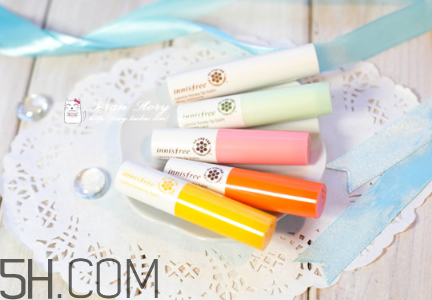 悅詩(shī)風(fēng)吟潤(rùn)唇膏好用嗎？孩子要不要用潤(rùn)唇膏？