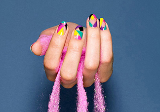 candy moyo和miss candy區(qū)別 膜玉和糖果小姐哪個(gè)好？