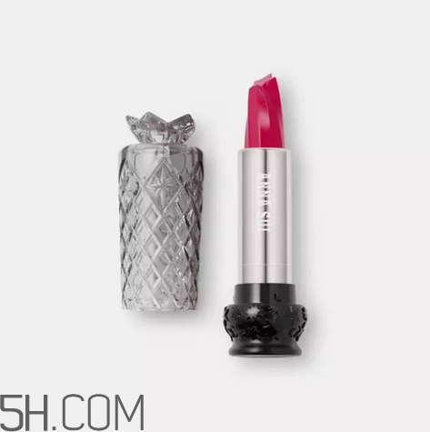 涂口紅前用bb打底可以嗎？最近比較火的口紅品牌有哪些？