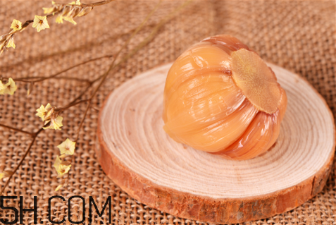 大蒜泡冰糖怎么做？大蒜泡冰糖真的能治腎虛嗎？