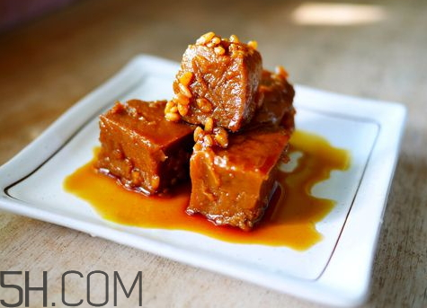 一斤豆腐乳放多少鹽 腌豆腐乳1斤乳胚要放多少鹽 一斤豆腐乳放多少鹽 腌豆腐乳1斤乳胚要放多少鹽