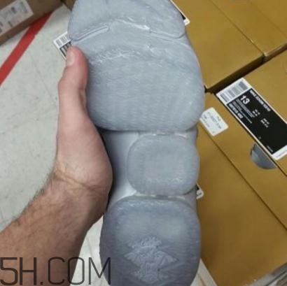 nike lebron 15 city edition發(fā)售時間_多少錢？