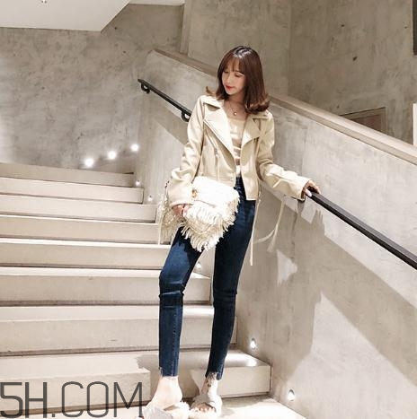 皮衣買(mǎi)回來(lái)要洗嗎？新買(mǎi)的皮衣怎么清洗？