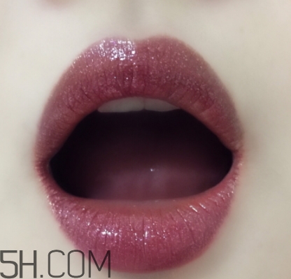 阿瑪尼黑管503多少錢？阿瑪尼黑管503適合黃皮嗎？