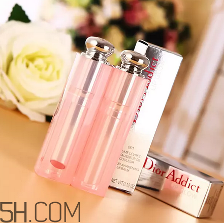 涂口紅前用bb打底可以嗎？最近比較火的口紅品牌有哪些？