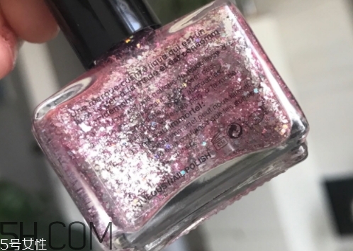 candy moyo和miss candy區(qū)別 膜玉和糖果小姐哪個(gè)好？