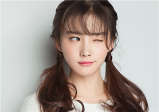 什么顏色的口紅最自然？如何根據(jù)皮膚顏色選擇適合自己的口紅