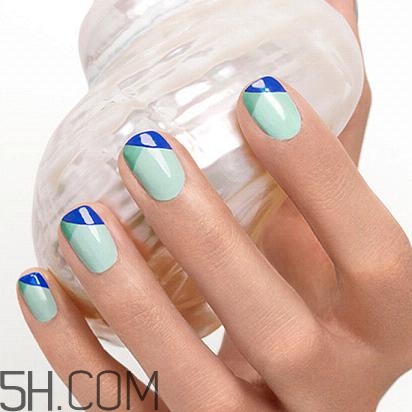 純色顯手白美甲圖片款式 時(shí)髦百搭顯手白的美甲有哪些 純色顯手白美甲圖片款式 時(shí)髦百搭顯手白的美甲有哪些