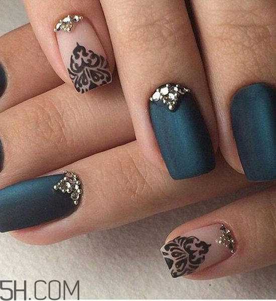 春天什么樣的美甲好看？美甲蕾絲款式圖片大全