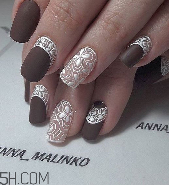 春天什么樣的美甲好看？美甲蕾絲款式圖片大全