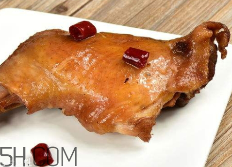 減肥可以吃鹵雞腿嗎 一個鹵雞腿的熱量是多少 減肥可以吃鹵雞腿嗎 一個鹵雞腿的熱量是多少