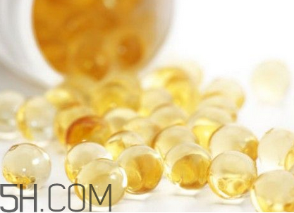 維生素e藥店有賣嗎？維生素e要和c一起吃嗎？