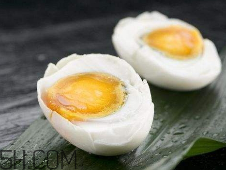 腌50個鵝蛋用多少鹽 腌制鵝蛋50只放多少鹽 腌50個鵝蛋用多少鹽 腌制鵝蛋50只放多少鹽