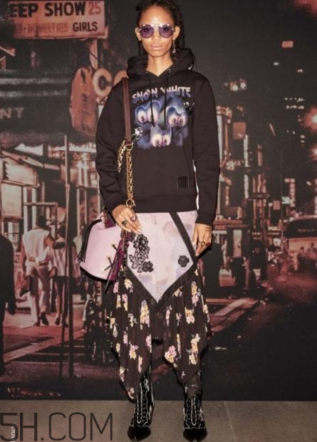 coach2018早秋服裝系列好看嗎_有哪些款式？