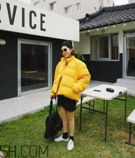 黃色棉服怎么搭配？黃色棉襖搭配圖片