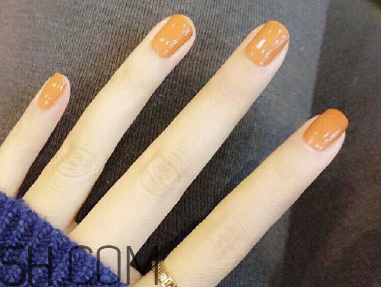 經(jīng)常做美甲好不好？淺色美甲款式推薦