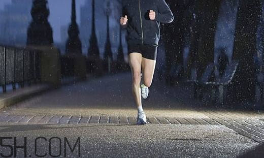 夜跑后可以吃水果嗎？夜跑后可以吃什么水果？