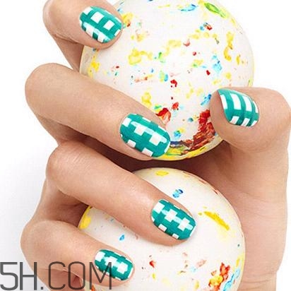 純色顯手白美甲圖片款式 時(shí)髦百搭顯手白的美甲有哪些 純色顯手白美甲圖片款式 時(shí)髦百搭顯手白的美甲有哪些