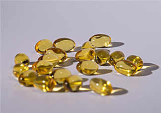 維生素e是魚(yú)肝油嗎？維生素e是雌激素嗎？