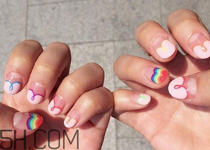 美甲簡約大方圖案大全 日系小清新美甲圖片 美甲簡約大方圖案大全 日系小清新美甲圖片