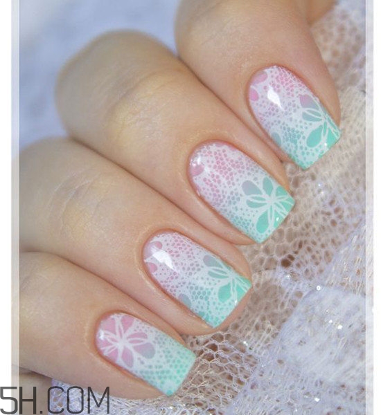 春天什么樣的美甲好看？美甲蕾絲款式圖片大全