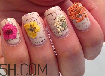 美甲要隔多長時間才做一次？自制美甲教程