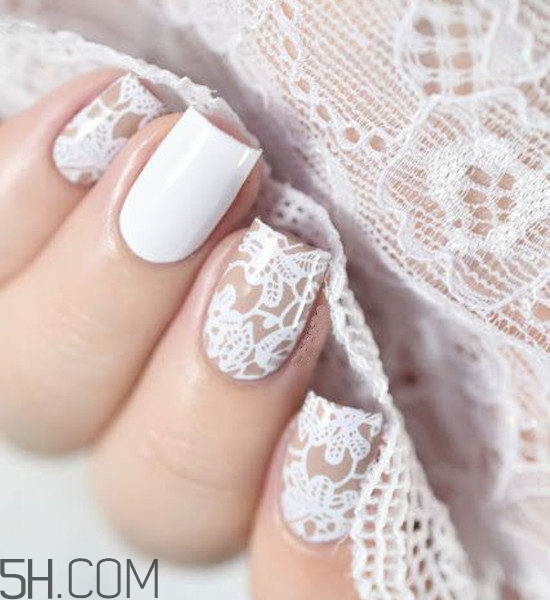 春天什么樣的美甲好看？美甲蕾絲款式圖片大全