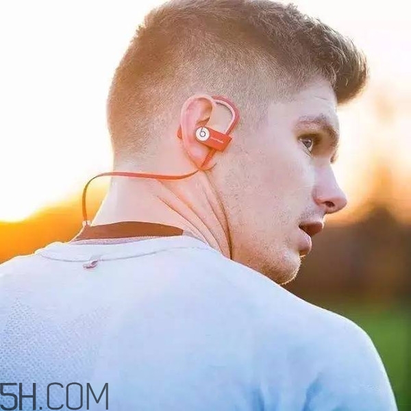 夜跑減肥的正確方法有哪些？冬天夜跑應(yīng)該怎么跑才能減肥？