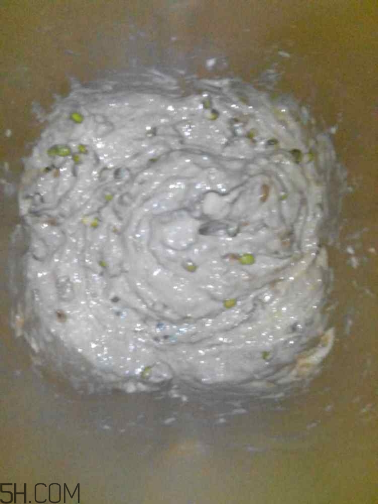 綠豆糕和香蕉能一起吃嗎？吃了綠豆糕還能吃香蕉嗎？