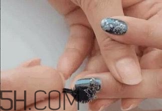 2018年流行的美甲顏色圖片 星空美甲的做法教程步驟 2018年流行的美甲顏色圖片 星空美甲的做法教程步驟