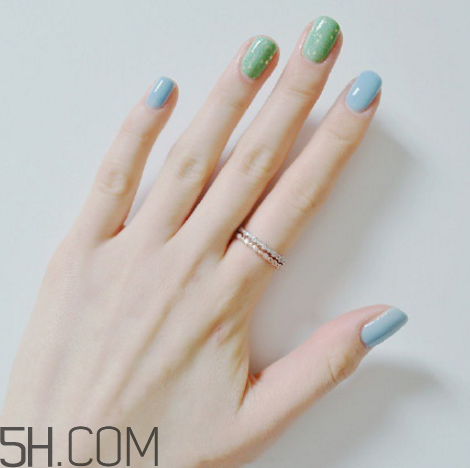 純色顯手白美甲圖片款式 時(shí)髦百搭顯手白的美甲有哪些 純色顯手白美甲圖片款式 時(shí)髦百搭顯手白的美甲有哪些