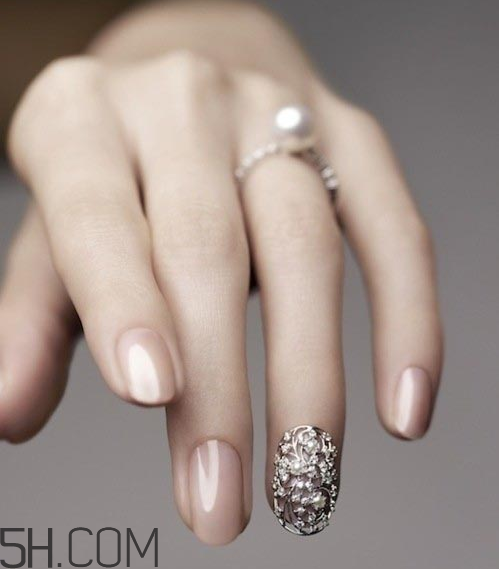 美甲簡約大方圖案大全 日系小清新美甲圖片 美甲簡約大方圖案大全 日系小清新美甲圖片