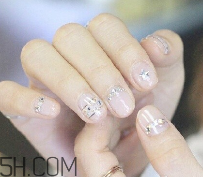 美甲簡約大方圖案大全 日系小清新美甲圖片 美甲簡約大方圖案大全 日系小清新美甲圖片