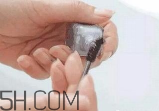 2018年流行的美甲顏色圖片 星空美甲的做法教程步驟 2018年流行的美甲顏色圖片 星空美甲的做法教程步驟