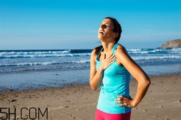 冬天跑步喉嚨不舒服怎么辦？如何消除冬天跑步喉嚨不適感？