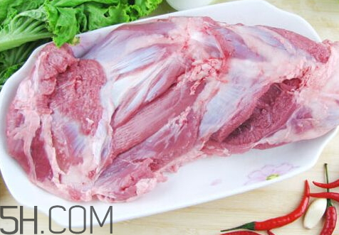 一斤羊肉煮熟有多少 一斤生羊肉能煮多少熟羊肉 一斤羊肉煮熟有多少 一斤生羊肉能煮多少熟羊肉