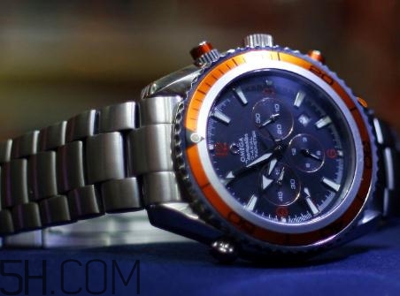 防水手表防熱水嗎？防水手表進(jìn)水了怎么辦？