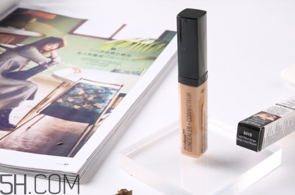 濕又野粉底液色號(hào)推薦與選擇 濕又野粉底液色號(hào)推薦與選擇