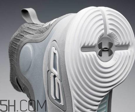 under armour curry 4 more buckets發(fā)售時間_多少錢？