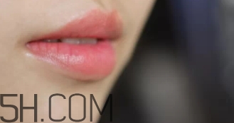 mac vegas volt顯白嗎？mac vegas volt適合黃皮嗎？