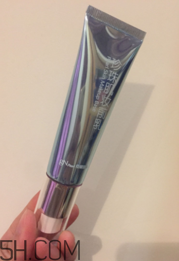 京潤珍珠妝前乳怎么樣？京潤珍珠妝前乳好用嗎？