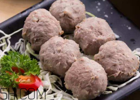 ?一個(gè)牛肉丸多少克 一斤牛肉做多少牛肉丸 ?一個(gè)牛肉丸多少克 一斤牛肉做多少牛肉丸