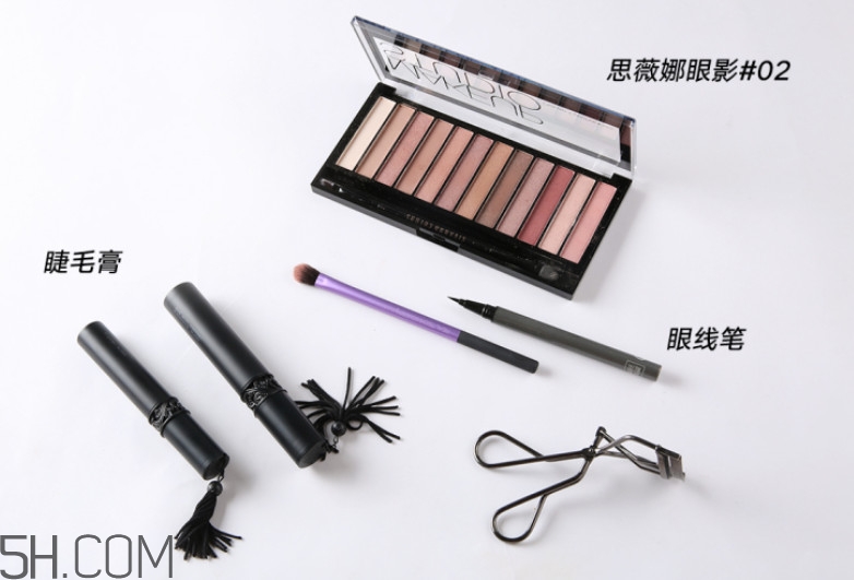 思薇娜12色眼影使用方法 Sivanna眼影教程 思薇娜12色眼影使用方法 Sivanna眼影教程