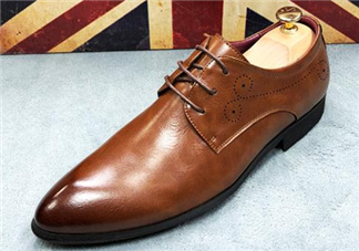 棕色皮鞋變黑怎么辦？棕色皮鞋變黑怎么恢復(fù)？