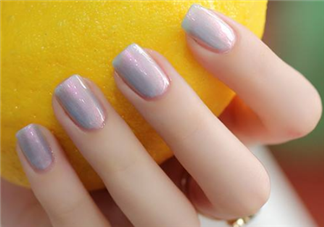 手指粗適合做什么美甲？美甲簡單大方新款圖片