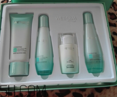 溫碧泉盈潤系列適合年齡 溫碧泉盈潤系列評測 溫碧泉盈潤系列適合年齡 溫碧泉盈潤系列評測